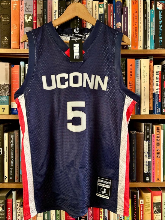 Urban Champs Tops - NWT UConn Paige Bueckers 5 Urban Champs Official NIL Basketball Jersey Small